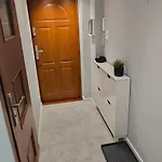 شقة Lamare